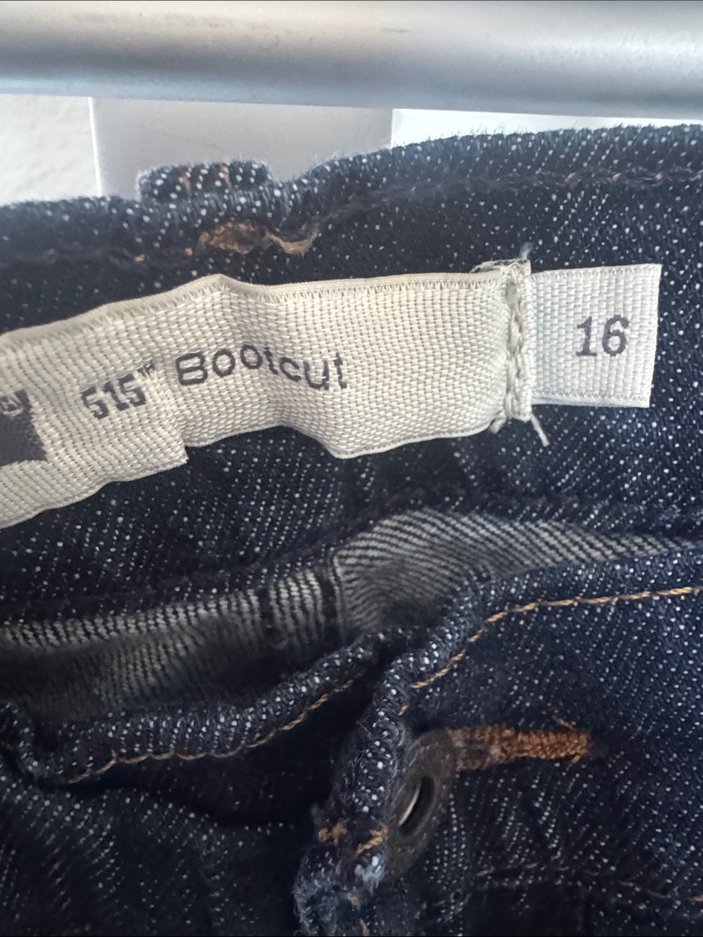 Levi's Women's Indigo Bootcut Jeans - Picture 2 of 3